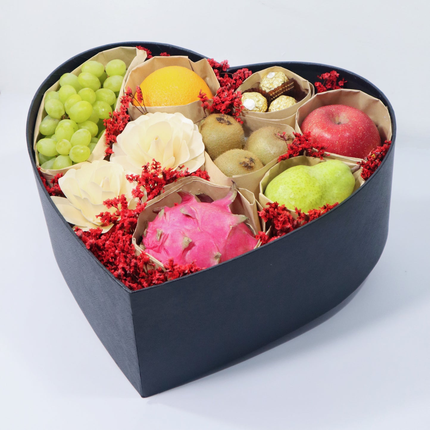 Experience the joy of gifting with Mesrabloom’s Deluxe Love Fruit Box